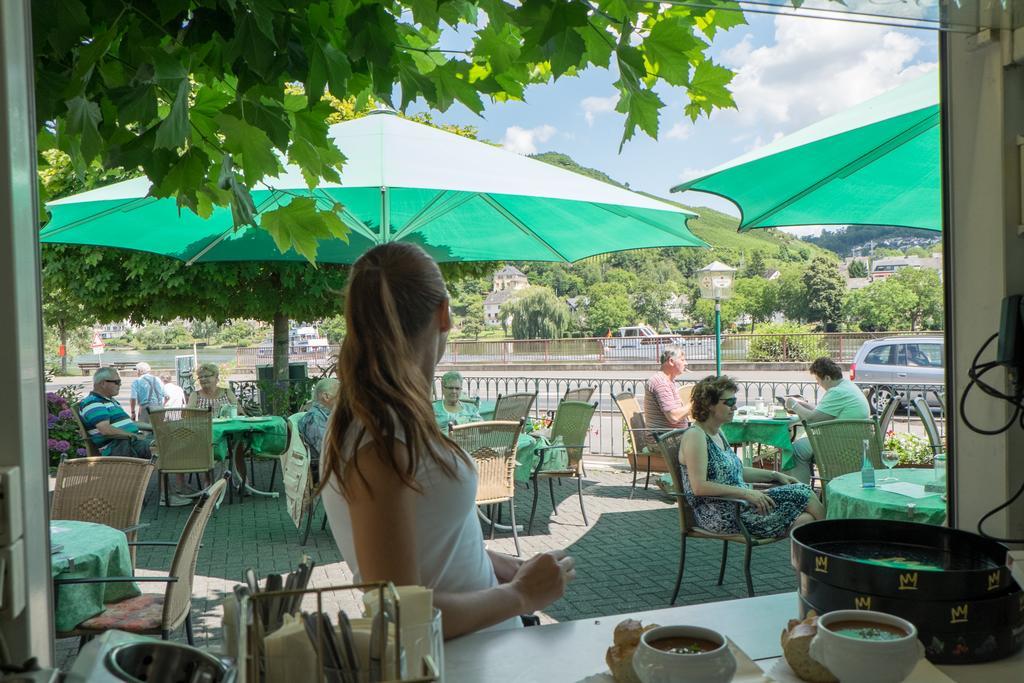Panorama-Cafe Moselgarten Alf Εξωτερικό φωτογραφία